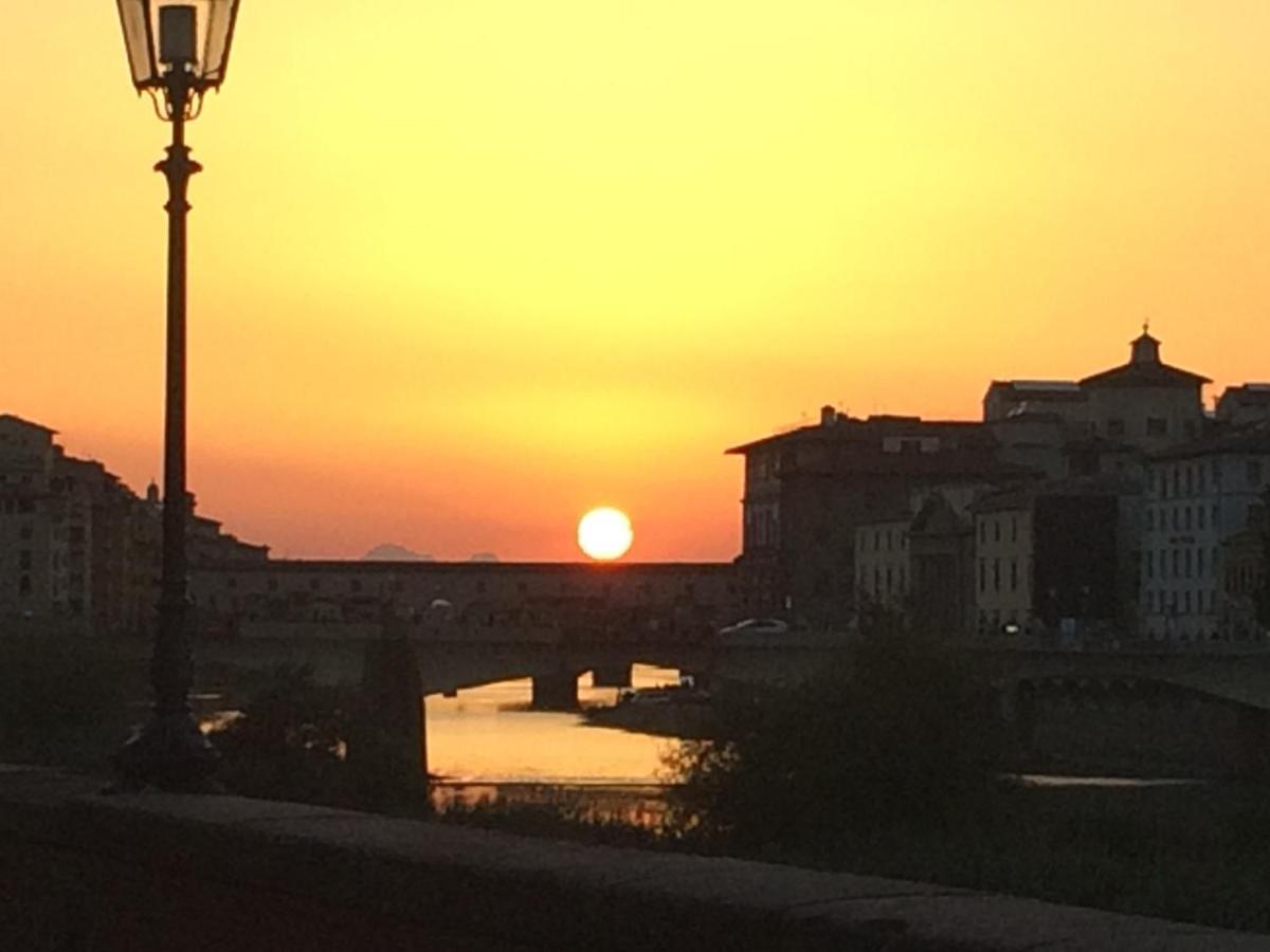 Florentine Style Apartment In San Frediano Florence Buitenkant foto